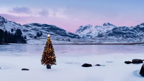 The Langdale Pikes with an illuminated Christmas tree, Lake District National Park (© Tonywestphoto/Getty Images) Bing Everyday Wallpaper 2016-12-24
/tmp/UploadBetaBoPehr [Bing Everyday Wall Paper 2016-12-24] url = http://www.bing.com/az/hprichbg/rb/LangdalePikes_EN-GB11937550134_1920x1080.jpg

File Size (KB): 287.06 KB
Last Modified: November 26 2021 17:22:25
