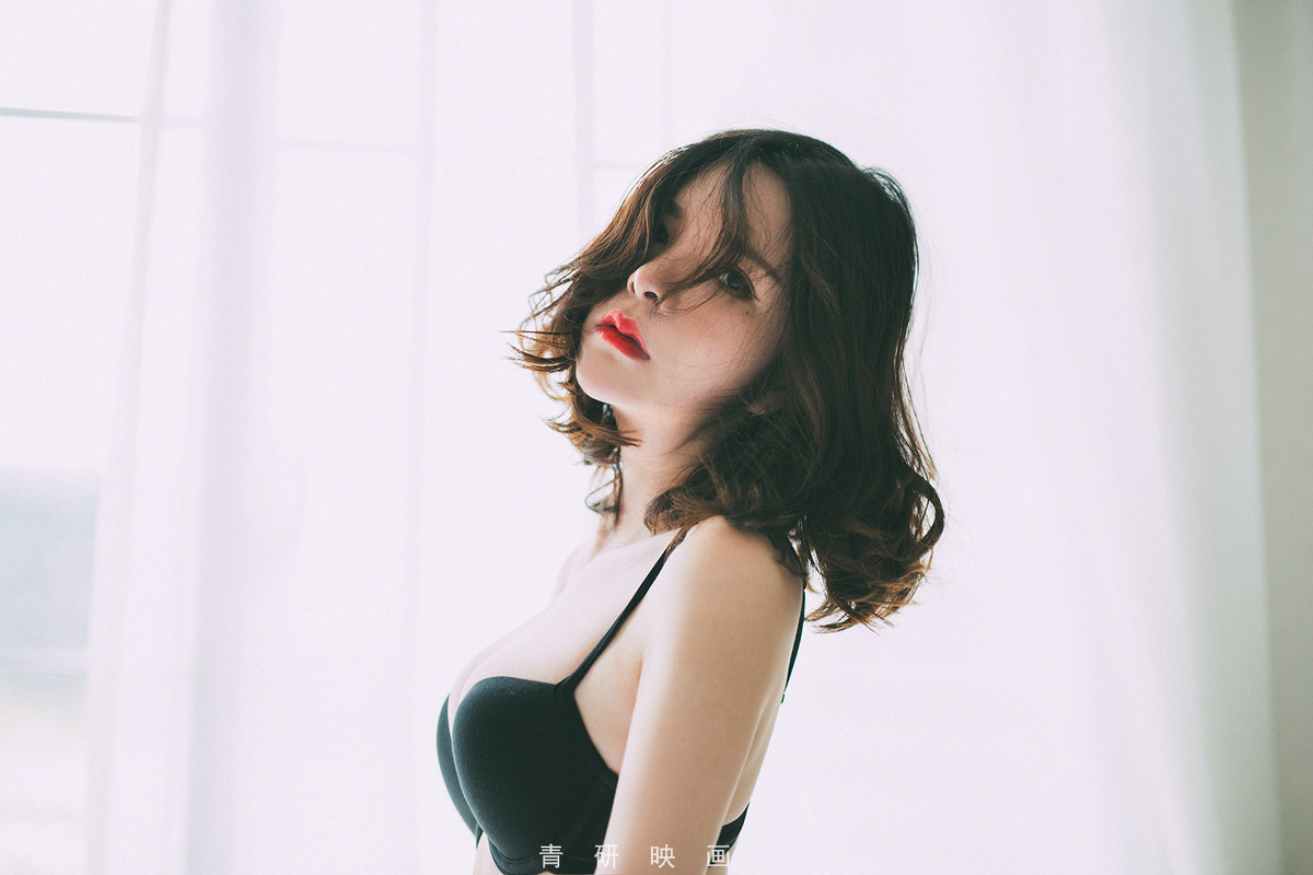 风情短发少妇, kwDuNq [性感 妹子 Sexy Girls] url = http://img.orzaa.com/co/2017/01/30/02/20170130814.jpg