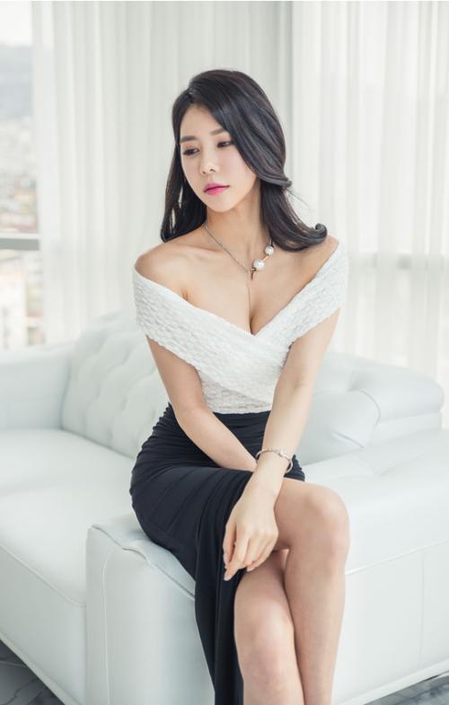 高跟美腿美女
/tmp/UploadBetaOfIPRZ [性感 妹子 Sexy Girls] url = http://img.orzaa.com/co/2017/01/17/16/20170117421.jpg

File Size (KB): 106.53 KB
Last Modified: November 26 2021 17:15:50
