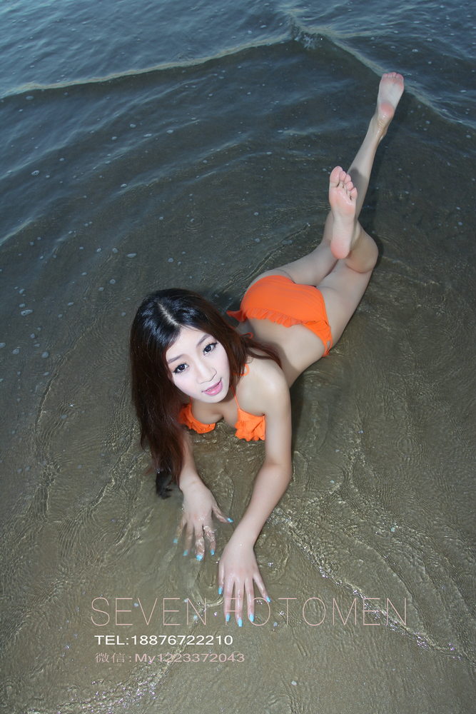 美女海边性感写真, m9bPVe [性感 妹子 Sexy Girls] url = http://img.orzaa.com/co/2017/01/30/02/201701301110.jpg