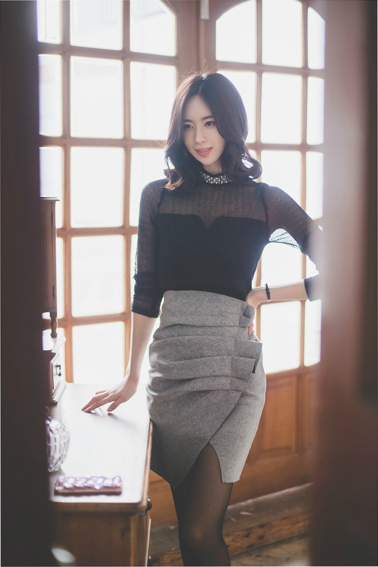 极品气质型美女, GNuIVB [性感 妹子 Sexy Girls] url = http://img.orzaa.com/co/2017/02/03/07/20170203155.jpg