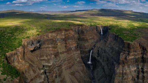 普托拉纳高原大峡谷里的瀑布，俄罗斯 (© Sergey Gorshkov/Minden Pictures) Bing Everyday Wallpaper 2017-02-17
/tmp/UploadBeta5jc01t [Bing Everyday Wall Paper 2017-02-17] url = http://www.bing.com/az/hprichbg/rb/PutoranaPlateau_ZH-CN11394761356_1920x1080.jpg

File Size (KB): 331.51 KB
Last Modified: November 26 2021 17:09:57
