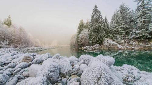 Frost on the banks of the Taylor River on the road to Tofino, B.C., Canada (© Aurora Photos/Offset) Bing Everyday Wallpaper 2017-03-01
/tmp/UploadBetakqZJk3 [Bing Everyday Wall Paper 2017-03-01] url = http://www.bing.com/az/hprichbg/rb/TofinoFrost_ROW11614357437_1920x1080.jpg

File Size (KB): 302.86 KB
Last Modified: November 26 2021 17:21:25
