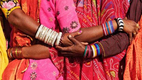 Frauen in traditioneller indischer Kleidung (© Jeremy Woodhouse/Getty Images) Bing Everyday Wallpaper 2017-03-08
/tmp/UploadBetaCKRczV [Bing Everyday Wall Paper 2017-03-08] url = http://www.bing.com/az/hprichbg/rb/IntlFrauentag_DE-DE11060771555_1920x1080.jpg

File Size (KB): 326.13 KB
Last Modified: November 26 2021 17:21:27
