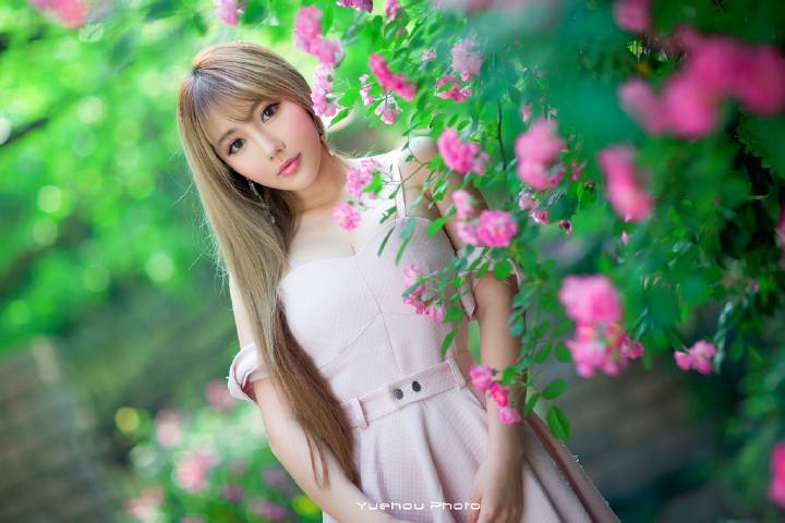 瓜子脸金发美女, pxQ6ez [清纯 妹子 Cute Ladies] url = http://img.orzaa.com/co/2017/03/12/16/20170312609.jpg