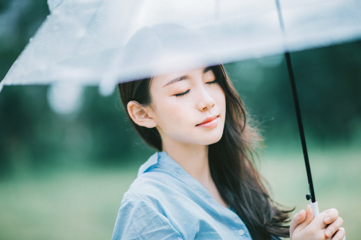 美女打雨伞写真, l4MQGN [清纯 妹子 Cute Ladies] url = http://img.orzaa.com/co/2017/03/12/17/201703121508.jpg