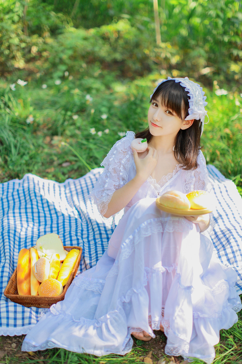 瓜子脸清纯美女, tdGJ9X [清纯 妹子 Cute Ladies] url = http://img.orzaa.com/co/2017/03/12/17/20170312740.jpg
