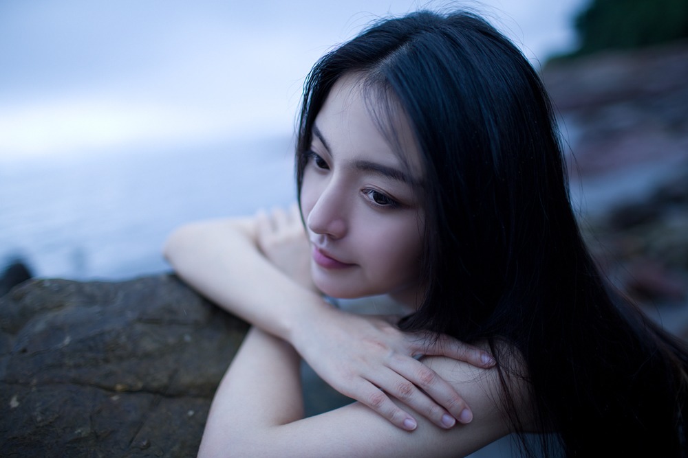 乌黑长直发美女, UfKglQ [清纯 妹子 Cute Ladies] url = http://img.orzaa.com/co/2017/03/12/16/20170312390.jpg