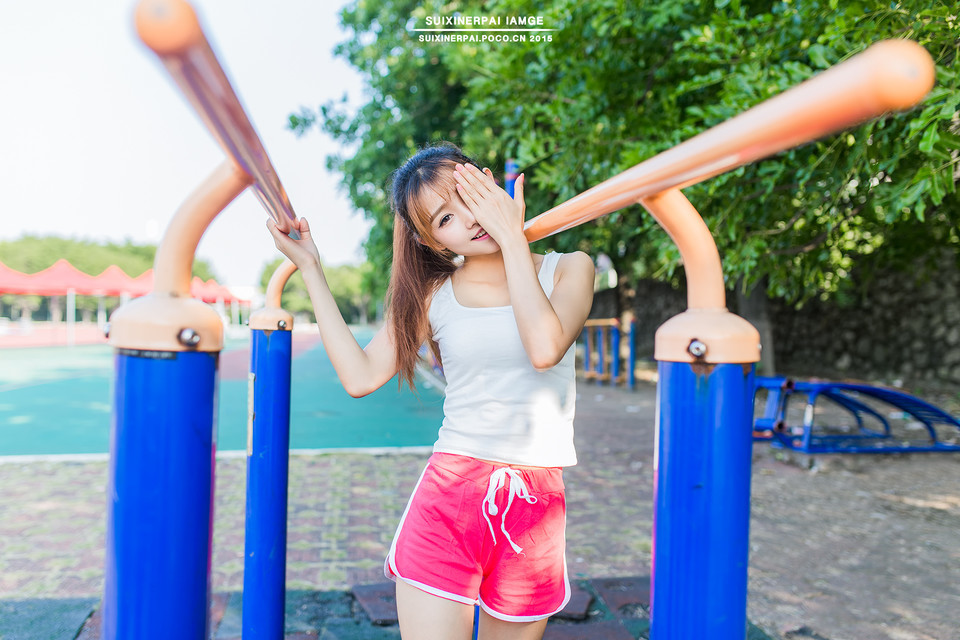 刘海美腿女孩, Tz9BFH [清纯 妹子 Cute Ladies] url = http://img.orzaa.com/co/2017/03/12/17/201703121336.jpg