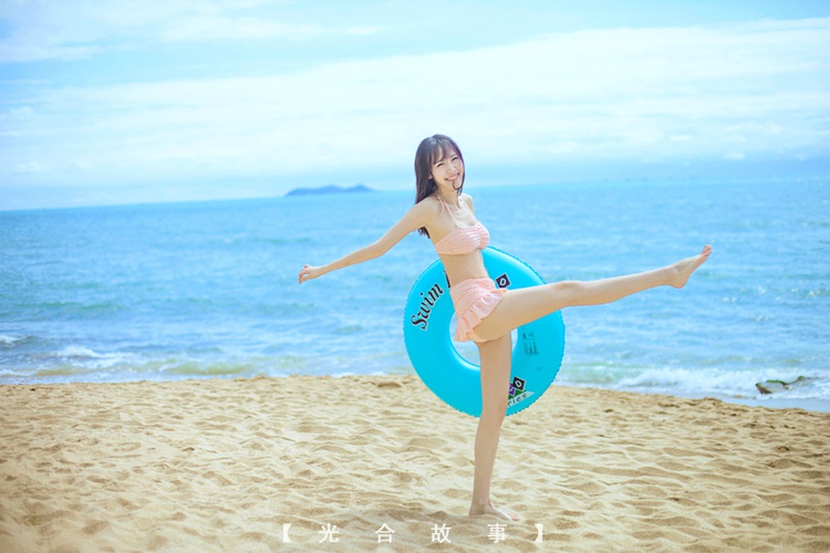 甜美少妇沙滩秀, x4P21S [性感 妹子 Sexy Girls] url = http://img.orzaa.com/co/2017/02/24/05/20170224368.jpg