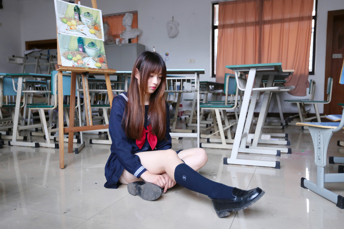 爱画画的清纯女学生, WiG72a [清纯 妹子 Cute Ladies] url = http://img.orzaa.com/co/2017/03/12/17/201703121330.jpg