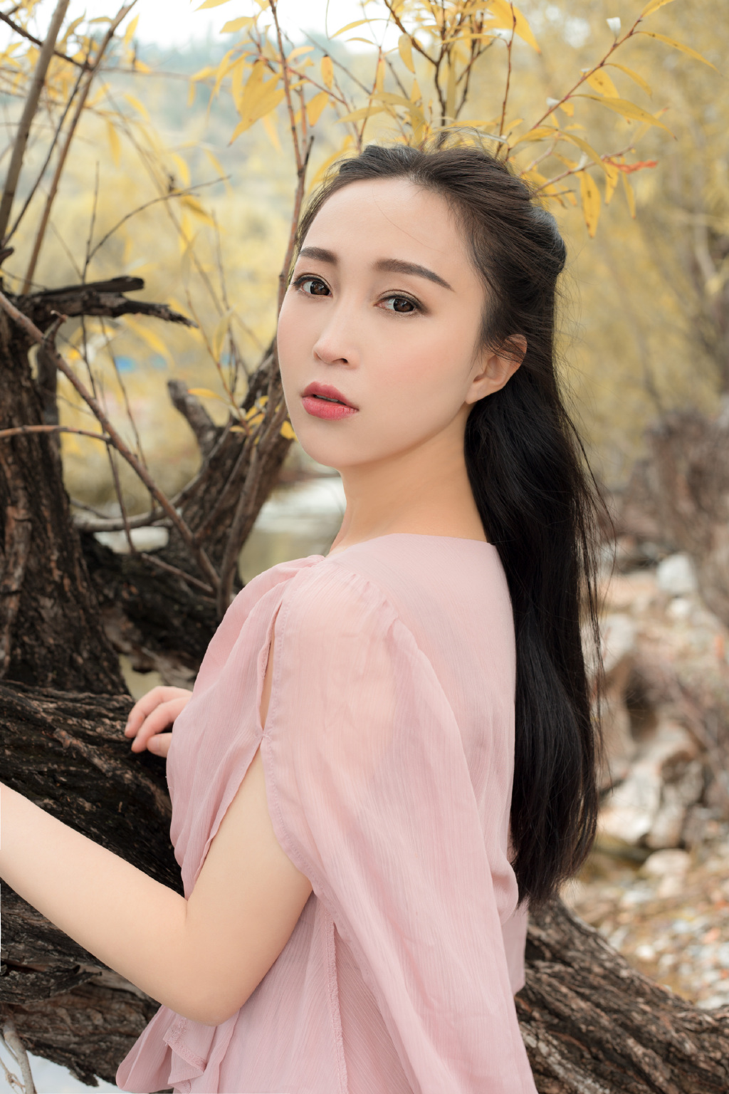 清纯漂亮美女, IZSFUc [清纯 妹子 Cute Ladies] url = http://img.orzaa.com/co/2017/03/12/17/201703121350.jpg