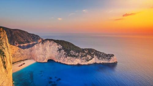 希腊扎金索斯的沉船湾 (© Maciej Tomków/Nimia) Bing Everyday Wallpaper 2017-05-03
/tmp/UploadBetasy6YNV [Bing Everyday Wall Paper 2017-05-03] url = http://www.bing.com/az/hprichbg/rb/NavagioBeach_ZH-CN8854639142_1920x1080.jpg

File Size (KB): 305.45 KB
Last Modified: November 26 2021 17:16:56
