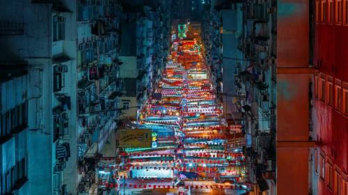 Nachtmarkt in der Temple Street im Stadtteil Yau Ma Tei, Hongkong, China (© Peter Stewart/500px) Bing Everyday Wallpaper 2017-05-28
/tmp/UploadBetau2Nmj3 [Bing Everyday Wall Paper 2017-05-28] url = http://www.bing.com/az/hprichbg/rb/TempleStreet_DE-DE6964048300_1920x1080.jpg

File Size (KB): 333.3 KB
Last Modified: November 26 2021 17:16:54
