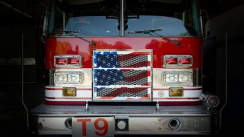 A fire department ladder truck in Fresno, California (© Universal Images Group/Getty Images) Bing Everyday Wallpaper 2017-06-15
/tmp/UploadBeta4RGsuC [Bing Everyday Wall Paper 2017-06-15] url = http://www.bing.com/az/hprichbg/rb/LadderTruckFlag_EN-US6754477338_1920x1080.jpg

File Size (KB): 322.36 KB
Last Modified: November 26 2021 17:21:52
