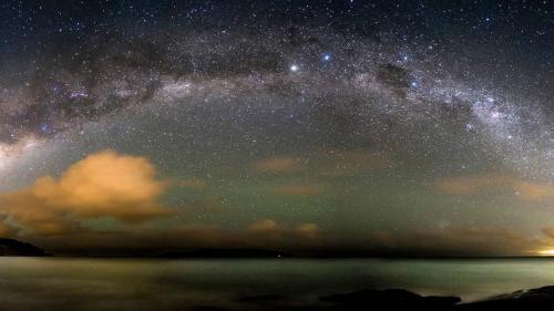 The Milky Way over the Atlantic Ocean (© Nilton Junior/500px) Bing Everyday Wallpaper 2017-07-08
/tmp/UploadBetaeA7rbI [Bing Everyday Wall Paper 2017-07-08] url = http://www.bing.com/az/hprichbg/rb/BrazilMilkyWay_EN-US9173221092_1920x1080.jpg

File Size (KB): 318.51 KB
Last Modified: November 26 2021 17:17:04
