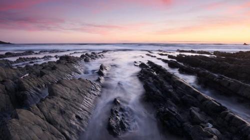 Jagged rocks at Welcombe Mouth, North Devon (© Stephen Spraggon/Alamy) Bing Everyday Wallpaper 2017-09-05
/tmp/UploadBeta6IBBQz [Bing Everyday Wall Paper 2017-09-05] url = http://www.bing.com/az/hprichbg/rb/WelcombeMouth_EN-GB12192611989_1920x1080.jpg

File Size (KB): 331.35 KB
Last Modified: November 26 2021 17:21:48
