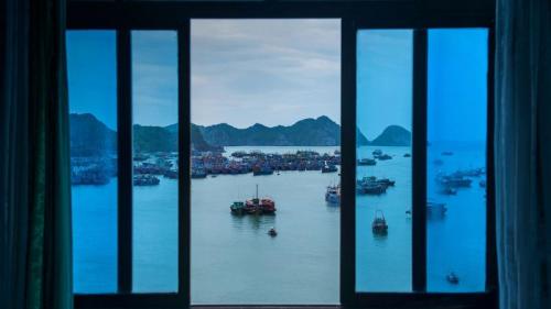 越南吉婆岛上的小船 (© Garret Suhrie/Tandem Stills + Motion) Bing Everyday Wallpaper 2017-10-24
/tmp/UploadBetawr9vfx [Bing Everyday Wall Paper 2017-10-24] url = http://www.bing.com/az/hprichbg/rb/CatBaBoats_ZH-CN10815977512_1920x1080.jpg

File Size (KB): 259.66 KB
Last Modified: November 26 2021 17:21:36
