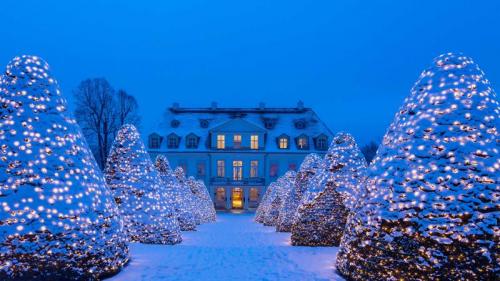 Schloss Wackerbarth, Radebeul, Sachsen, Deutschland (© Gabriele Hanke/imageBROKER/AGE Fotostock) Bing Everyday Wallpaper 2017-12-20
/tmp/UploadBetaqww2ho [Bing Everyday Wall Paper 2017-12-20] url = http://www.bing.com/az/hprichbg/rb/SchlossWackerbarth_DE-DE10664427837_1920x1080.jpg

File Size (KB): 320.86 KB
Last Modified: November 26 2021 17:16:23
