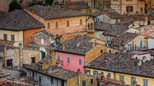 Rooftops in the walled city of Urbino, Italy (© Andrea Pucci/Getty Images) Bing Everyday Wallpaper 2018-02-02
/tmp/UploadBetaa2HiDZ [Bing Everyday Wall Paper 2018-02-02] url = http://www.bing.com/az/hprichbg/rb/UrbinoRooftops_EN-GB10329807146_1920x1080.jpg

File Size (KB): 315.82 KB
Last Modified: November 26 2021 18:34:41
