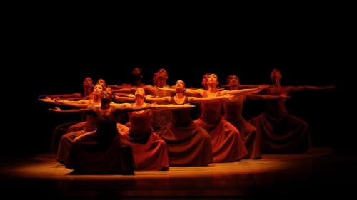 The Alvin Ailey American Dance Theater company performs ‘Revelations’ in New York City (© Rommel Demano/Getty Images) Bing Everyday Wallpaper 2018-06-20
/tmp/UploadBetahmNdiS [Bing Everyday Wall Paper 2018-06-20] url = http://www.bing.com/az/hprichbg/rb/AlvinAileyRevelations_EN-US9442717509_1920x1080.jpg

File Size (KB): 211.09 KB
Last Modified: November 26 2021 18:35:54
