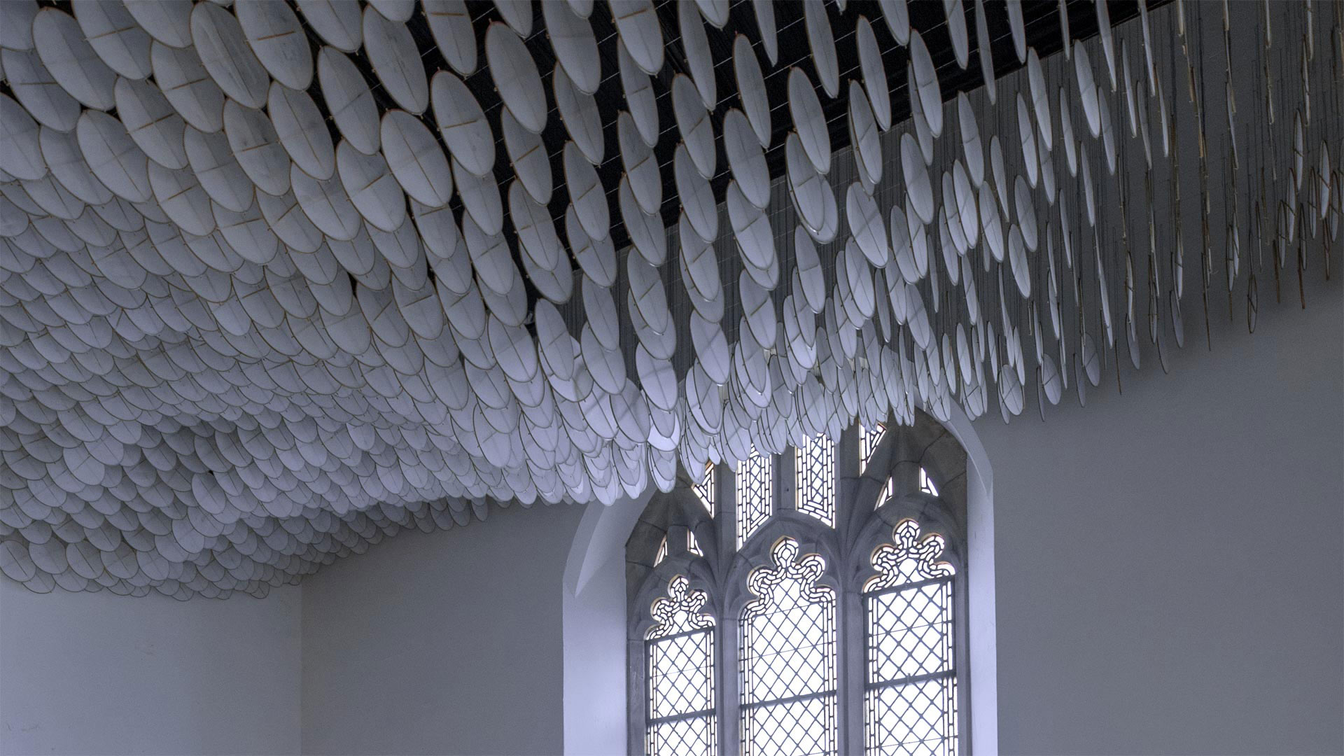 'The Eclipse' in the Chapel of St Cornelius on Governors Island, Brooklyn, New York, USA (© Timothy Schenck/Jacob Hashimoto Studio) Bing Everyday Wallpaper 2018-09-15, cak188 [Bing Everyday Wall Paper 2018-09-15] url = http://www.bing.com/az/hprichbg/rb/JacobHashimoto_EN-GB8083666733_1920x1080.jpg