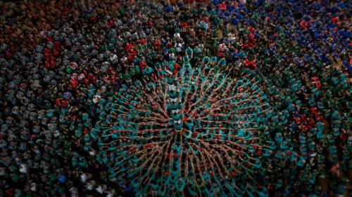 第26届叠人塔大赛的选手们， 西班牙塔拉戈纳 (© Xinhua/Pau Barrena/Getty Images) Bing Everyday Wallpaper 2018-10-07
/tmp/UploadBetaFbhJBB [Bing Everyday Wall Paper 2018-10-07] url = http://www.bing.com/az/hprichbg/rb/HumanTower_ZH-CN8948459298_1920x1080.jpg

File Size (KB): 331.02 KB
Last Modified: November 26 2021 18:35:33
