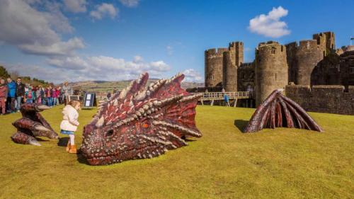 A red dragon sculpture at Caerphilly Castle for St David's Day (© Sebastian Wasek/SIME/eStock Photo) Bing Everyday Wallpaper 2019-03-01
/tmp/UploadBetaQvuvlz [Bing Everyday Wall Paper 2019-03-01] url = http://www.bing.com/az/hprichbg/rb/CaerphillyCastle_EN-GB0116693731_1920x1080.jpg

File Size (KB): 327.19 KB
Last Modified: November 26 2021 18:38:46
