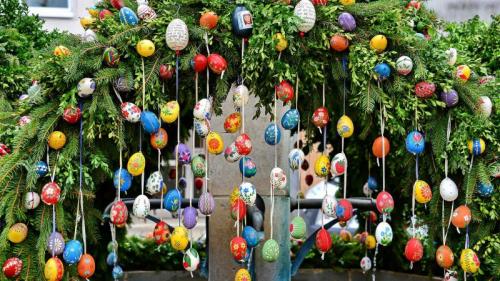 Osterbrunnen, Ebermannstadt, Bayern, Deutschland (© Rüdiger Hess/geo-select FotoArt) Bing Everyday Wallpaper 2019-04-22
/tmp/UploadBetaA5a0mo [Bing Everyday Wall Paper 2019-04-22] url = http://www.bing.com/th?id=OHR.EasterFountain_DE-DE9569571722_1920x1080.jpg

File Size (KB): 327.29 KB
Last Modified: November 26 2021 18:37:54
