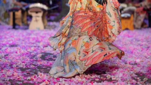 A model walks the runway during the Camilla show at Mercedes-Benz Fashion Week, 2018 in Sydney, Australia (© Mark Nolan/Getty Images) Bing Everyday Wallpaper 2019-05-13
/tmp/UploadBetaMciD2k [Bing Everyday Wall Paper 2019-05-13] url = http://www.bing.com/th?id=OHR.FashionWeek2018_EN-AU1021455036_1920x1080.jpg

File Size (KB): 328.19 KB
Last Modified: November 26 2021 18:38:27
