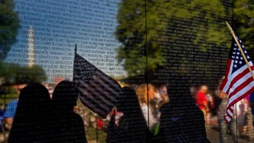 Visitors at the Vietnam Veterans Memorial in Washington, DC (© Nikki Kahn/Getty Images) Bing Everyday Wallpaper 2019-05-28
/tmp/UploadBetainjJBs [Bing Everyday Wall Paper 2019-05-28] url = http://www.bing.com/th?id=OHR.VVMWDC_EN-US3757796732_1920x1080.jpg

File Size (KB): 331.95 KB
Last Modified: November 26 2021 18:38:28
