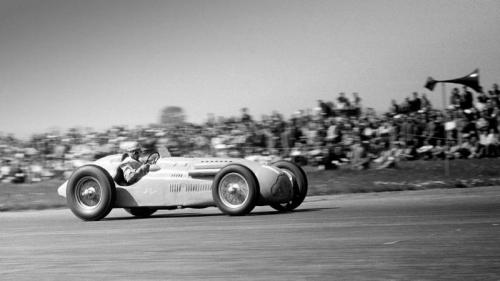 Action from the 1950 British Grand Prix at Silverstone (© Klemantaski Collection/Hulton Archive/Getty Images) Bing Everyday Wallpaper 2019-07-14
/tmp/UploadBetaGWurPH [Bing Everyday Wall Paper 2019-07-14] url = http://www.bing.com/th?id=OHR.SilverstoneGP_EN-GB8494278734_1920x1080.jpg

File Size (KB): 318.91 KB
Last Modified: November 26 2021 18:38:37
