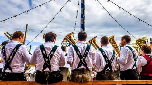Eine Blaskapelle auf dem Oktoberfest in München, Bayern, Deutschland (© FooTToo/iStock Editorial/Getty Images Plus) Bing Everyday Wallpaper 2019-09-21
/tmp/UploadBetaUgdP9V [Bing Everyday Wall Paper 2019-09-21] url = http://www.bing.com/th?id=OHR.Oktoberfest2019Munich_DE-DE9527543806_1920x1080.jpg

File Size (KB): 331.13 KB
Last Modified: November 26 2021 18:39:27
