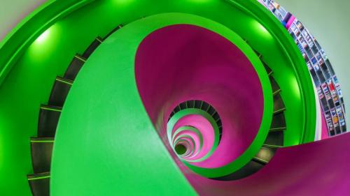 Wendeltreppe in der Universitätsbibliothek Cottbus-Senftenberg, Brandenburg, Deutschland (© dpa picture alliance/Alamy Stock Photo) Bing Everyday Wallpaper 2019-10-24
/tmp/UploadBetaDR3oCI [Bing Everyday Wall Paper 2019-10-24] url = http://www.bing.com/th?id=OHR.TagderBibliothekenCB_DE-DE0159401940_1920x1080.jpg

File Size (KB): 327.03 KB
Last Modified: November 26 2021 18:39:03
