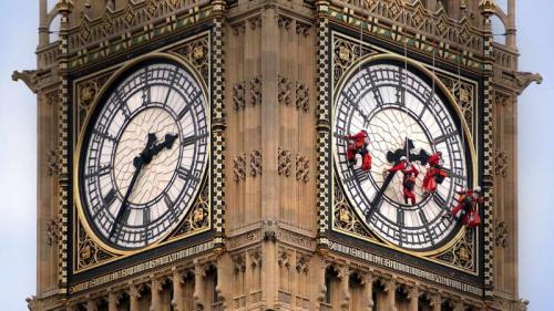 Workers cleaning the clock face of Big Ben, London (© Reuters) Bing Everyday Wallpaper 2019-10-27
/tmp/UploadBetacfEfkD [Bing Everyday Wall Paper 2019-10-27] url = http://www.bing.com/th?id=OHR.AbseilersBigBen_EN-GB2133111846_1920x1080.jpg

File Size (KB): 331.26 KB
Last Modified: November 26 2021 18:39:13

