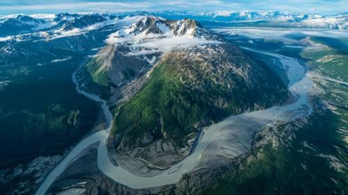 The glaciers and mountains of Kluane National Park and Reserve, Yukon, Canada (© Robert Postma/plainpicture) Bing Everyday Wallpaper 2020-01-20
/tmp/UploadBetaPtR63I [Bing Everyday Wall Paper 2020-01-20] url = http://www.bing.com/th?id=OHR.AerialKluaneNP_EN-GB4125513513_1920x1080.jpg

File Size (KB): 327.21 KB
Last Modified: November 26 2021 18:36:32
