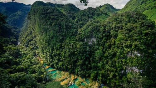 Semuc Champey自然公园，危地马拉 (© Joel Sharpe/Getty Images) Bing Everyday Wallpaper 2020-01-29
/tmp/UploadBetatm7WEC [Bing Everyday Wall Paper 2020-01-29] url = http://www.bing.com/th?id=OHR.SemucChampey_ZH-CN1774527432_1920x1080.jpg

File Size (KB): 328.33 KB
Last Modified: November 26 2021 18:36:25
