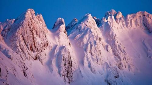 欧罗巴山Los Argaos山脉上的日落，西班牙阿斯图里亚斯 (© jregueiro/Getty Images) Bing Everyday Wallpaper 2020-02-09
/tmp/UploadBetal64HIQ [Bing Everyday Wall Paper 2020-02-09] url = http://www.bing.com/th?id=OHR.ArgaosRidge_ZH-CN1737206146_1920x1080.jpg

File Size (KB): 320.69 KB
Last Modified: November 26 2021 18:36:11

