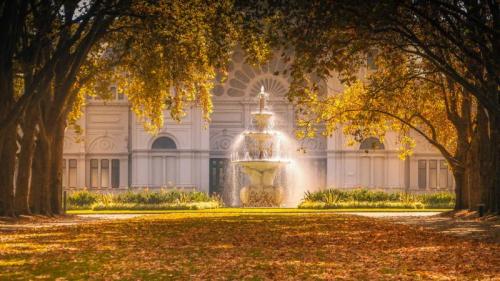 Carlton Gardens fountain and autumn trees catching the sunlight in front of the Royal Exhibition Building, Melbourne (© CBCK-Christine/iStock/Getty Images Plus) Bing Everyday Wallpaper 2020-05-11
/tmp/UploadBetaqU58hM [Bing Everyday Wall Paper 2020-05-11] url = http://www.bing.com/th?id=OHR.CarltonGardens_EN-AU8135847184_1920x1080.jpg

File Size (KB): 328.97 KB
Last Modified: November 26 2021 18:36:42

