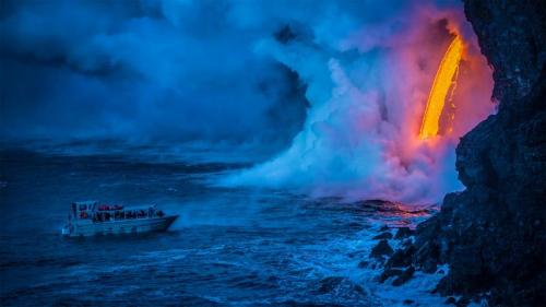 A lava flow hits water to create an explosion as a tourist boat passes, Hawaii Volcanoes National Park, USA (© Patrick Kelley/Getty Images) Bing Everyday Wallpaper 2020-07-31
/tmp/UploadBetaGwkUDk [Bing Everyday Wall Paper 2020-07-31] url = http://www.bing.com/th?id=OHR.LavaShip_EN-AU4066508211_1920x1080.jpg

File Size (KB): 334.84 KB
Last Modified: November 26 2021 18:36:53
