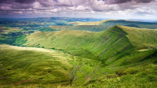 Cribyn viewed from Pen y Fan, Brecon Beacons National Park, Powys (© Adam Burton/Alamy Stock Photo) Bing Everyday Wallpaper 2020-08-07
/tmp/UploadBetaHymdUh [Bing Everyday Wall Paper 2020-08-07] url = http://www.bing.com/th?id=OHR.CribynView_EN-GB0595158277_1920x1080.jpg

File Size (KB): 326.31 KB
Last Modified: November 26 2021 18:37:08
