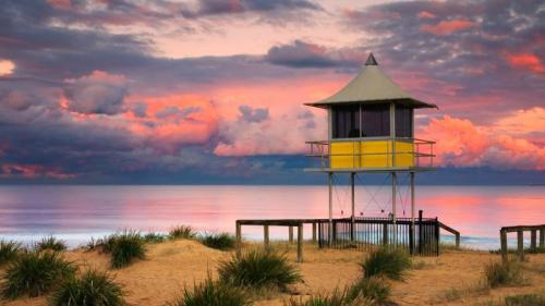 Lifeguard shack at sunset on The Entrance beach, Central Coast, New South Wales, Australia (© Yury Prokopenko/Getty Images) Bing Everyday Wallpaper 2020-09-14
/tmp/UploadBetaKGd6w6 [Bing Everyday Wall Paper 2020-09-14] url = http://www.bing.com/th?id=OHR.LifeguardEntrance_EN-GB3589072226_1920x1080.jpg

File Size (KB): 338.92 KB
Last Modified: November 26 2021 18:37:40
