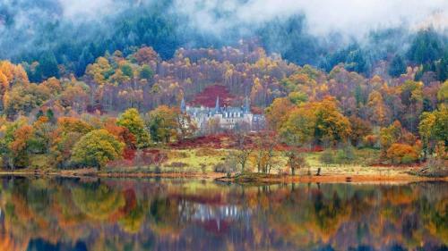 Tigh Mor and Loch Achray surrounded by fog, Perthshire (© Fortunato Gatto/Sime/eStock Photo) Bing Everyday Wallpaper 2020-09-25
/tmp/UploadBetaGA33a1 [Bing Everyday Wall Paper 2020-09-25] url = http://www.bing.com/th?id=OHR.TrossachsCastle_EN-GB0213147530_1920x1080.jpg

File Size (KB): 328.69 KB
Last Modified: November 26 2021 18:37:44
