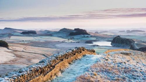 Frosty morning at Hadrian's Wall on Winshields Crags, looking towards Crag Lough in Northumberland (© Nigel Eve/Shutterstock) Bing Everyday Wallpaper 2021-01-12
/tmp/UploadBetaEjeLJQ [Bing Everyday Wall Paper 2021-01-12] url = http://www.bing.com/th?id=OHR.HadriansFrost_EN-GB0412443226_1920x1080.jpg

File Size (KB): 321.88 KB
Last Modified: November 26 2021 18:32:39
