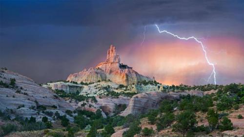 Blitzeinschlag nahe einer Felsformation, Church Rock, Red Rock Park, New Mexico, USA (© Tim Fitzharris/Minden Pictures) Bing Everyday Wallpaper 2021-01-22
/tmp/UploadBetaJpd4rT [Bing Everyday Wall Paper 2021-01-22] url = http://www.bing.com/th?id=OHR.ChurchRock_DE-DE1647398924_1920x1080.jpg

File Size (KB): 313.59 KB
Last Modified: November 26 2021 18:32:41
