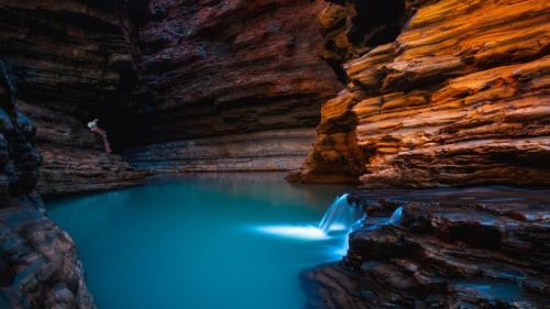 Kermits Pool, Karijini National Park, Western Australia (© Abstract Aerial Art/Getty Images) Bing Everyday Wallpaper 2021-01-28
/tmp/UploadBetapJixoV [Bing Everyday Wall Paper 2021-01-28] url = http://www.bing.com/th?id=OHR.KermitsPool_EN-AU9192594162_1920x1080.jpg

File Size (KB): 312.21 KB
Last Modified: November 26 2021 18:32:41
