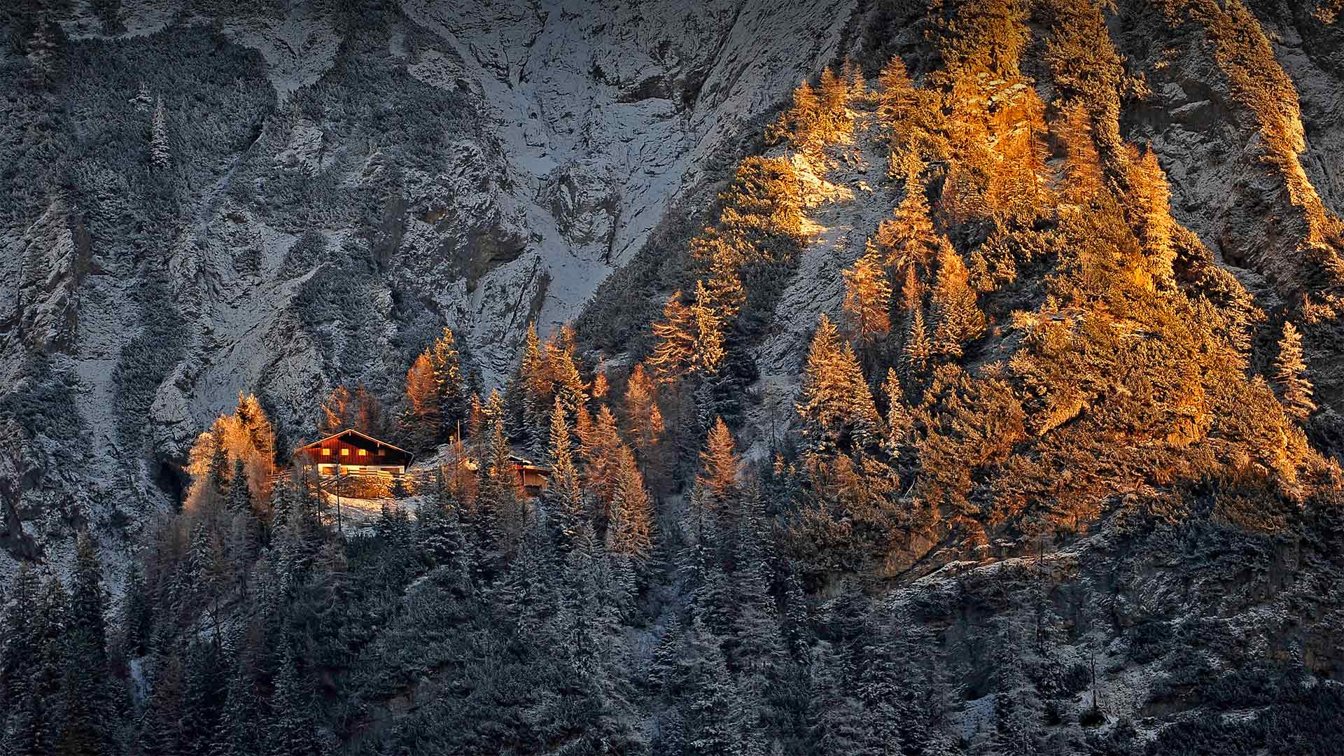 巴伐利亚阿尔卑斯山脉中的米滕瓦尔德小屋，德国 (© Sebastian Frölich/Offset by Shutterstock) Bing Everyday Wallpaper 2021-01-31, YXv07A [Bing Everyday Wall Paper 2021-01-31] url = http://www.bing.com/th?id=OHR.MittenwalderHut_ZH-CN4406131876_1920x1080.jpg