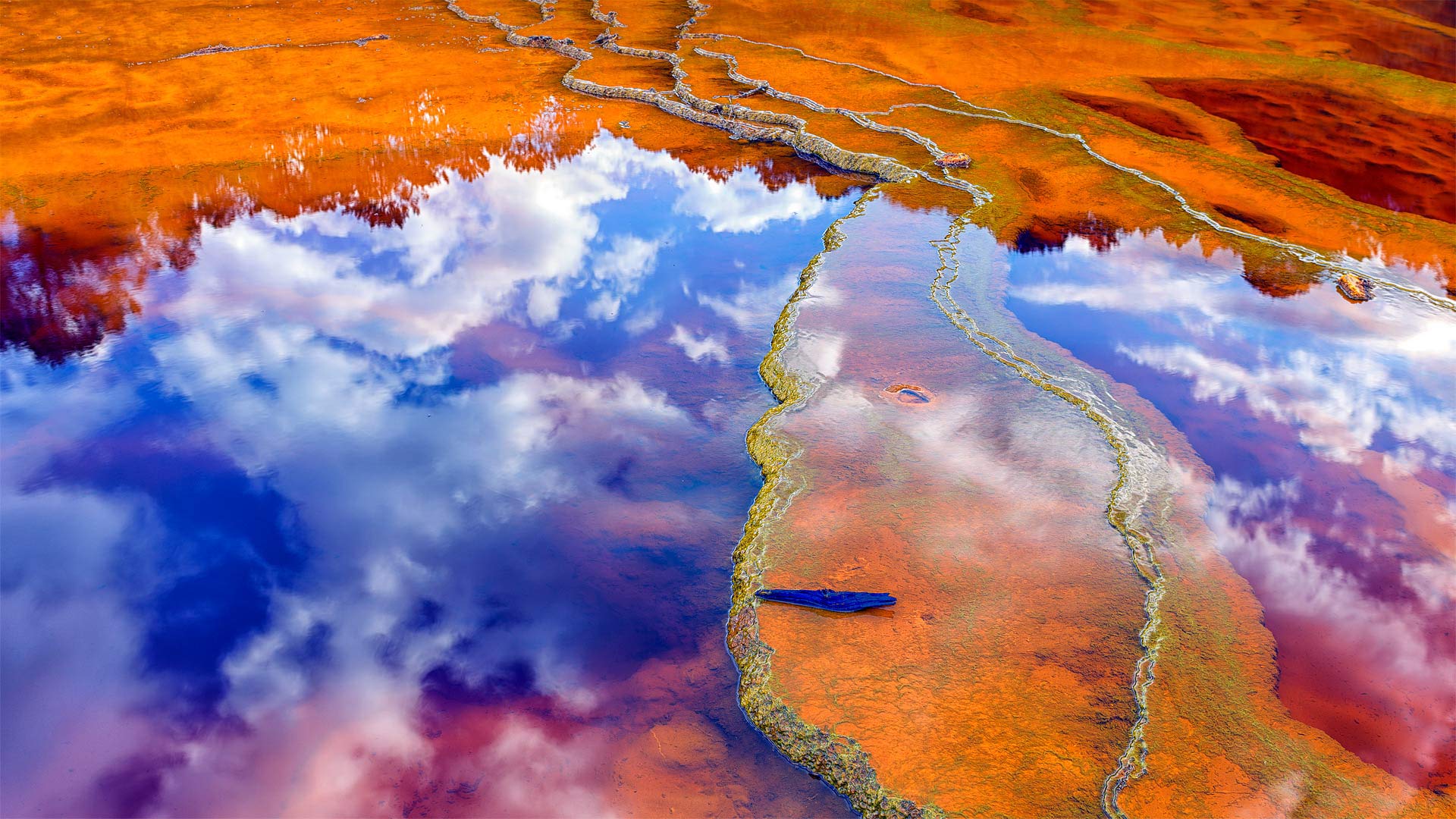 力拓河中含矿物质的水，西班牙里奥廷托矿区 (© David Santiago Garcia/Getty Images) Bing Everyday Wallpaper 2021-03-05, 92V7tP [Bing Everyday Wall Paper 2021-03-05] url = http://www.bing.com/th?id=OHR.MinasdeRioTinto_ZH-CN3632728092_1920x1080.jpg