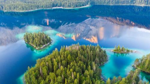 倒映在艾布湖上的楚格峰，德国巴伐利亚 (© Martin Siepmann/Westend61/Offset by Shutterstock) Bing Everyday Wallpaper 2021-03-12
/tmp/UploadBetada0qyo [Bing Everyday Wall Paper 2021-03-12] url = http://www.bing.com/th?id=OHR.EibseeSpring_ZH-CN8314763420_1920x1080.jpg

File Size (KB): 324.26 KB
Last Modified: November 26 2021 18:33:22
