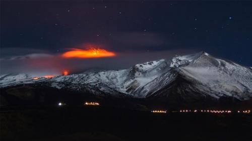 2013年正在喷发的埃特纳火山，意大利西西里岛 (© Wead/Alamy Live News) Bing Everyday Wallpaper 2021-03-18
/tmp/UploadBetakv9Pmp [Bing Everyday Wall Paper 2021-03-18] url = http://www.bing.com/th?id=OHR.MtEtna_ZH-CN9127683040_1920x1080.jpg

File Size (KB): 322.79 KB
Last Modified: November 26 2021 18:33:31
